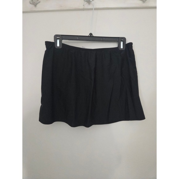 croft & barrow Other - Croft & Barrow Womens Black Swim Skirt with Built-in Brief Size 10 063147443970